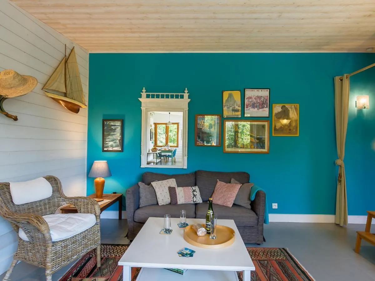 Holiday Home Gite Au Jardin - Ccn106 By Interhome Concarneau
